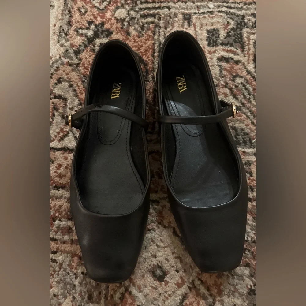 Leather ballet flats - Picture 3 of 6